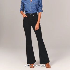 Abercrombie Ultra High Rise Flare Jean short length
